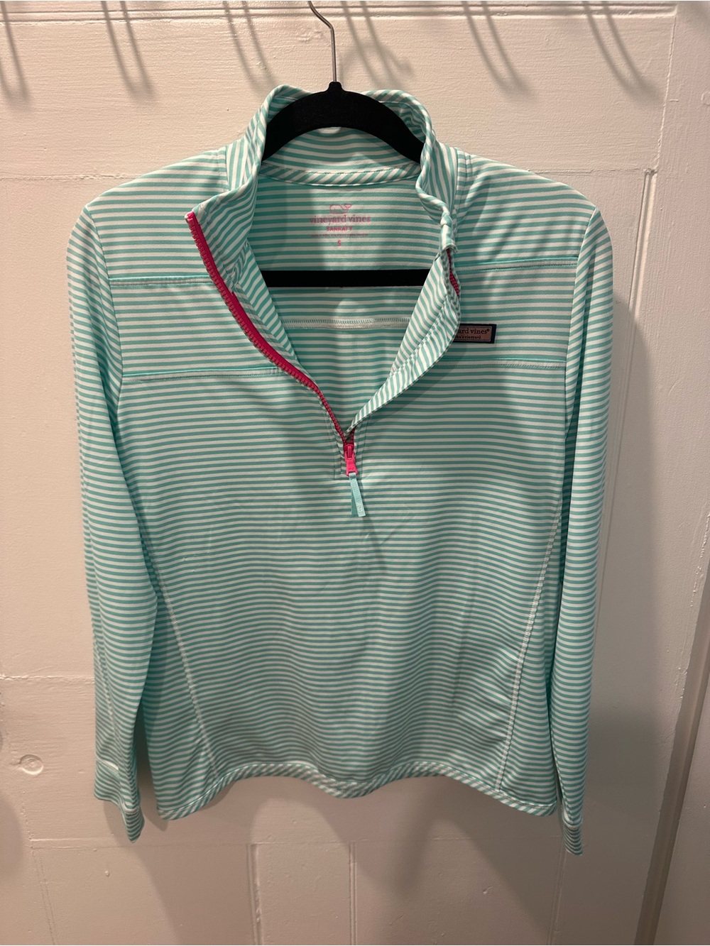 Vineyard Vines Women's Mint and White Striped Quarter-Zip Pullover with Pink Zip